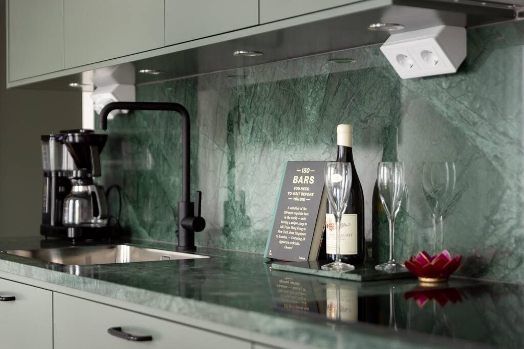 Modern Elegance I Hagastaden Apartment Stockholm Ngoại thất bức ảnh